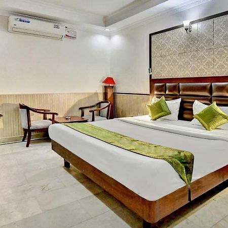 Treebo Trend Corporate Inn Chandīgarh Buitenkant foto