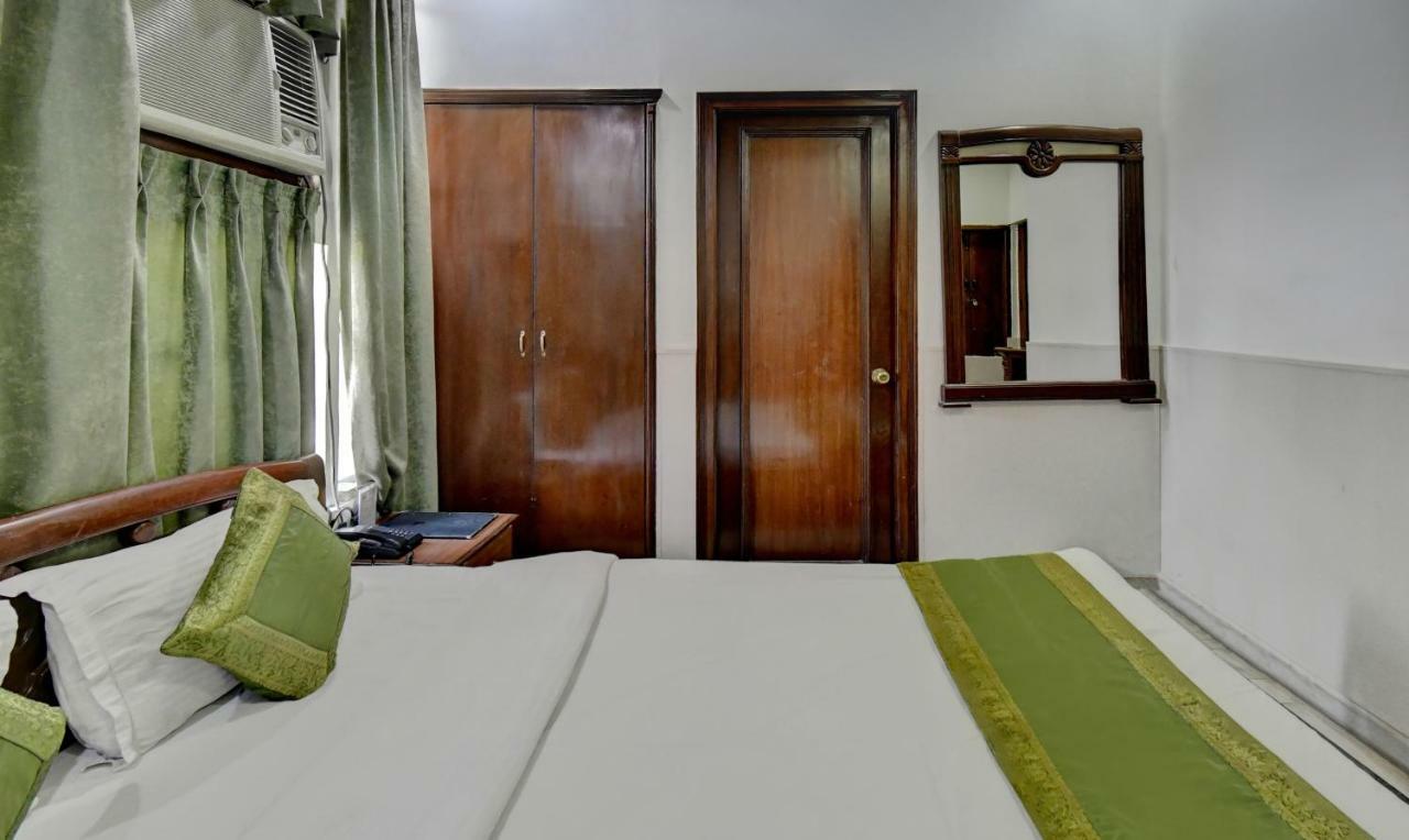 Treebo Trend Corporate Inn Chandīgarh Buitenkant foto
