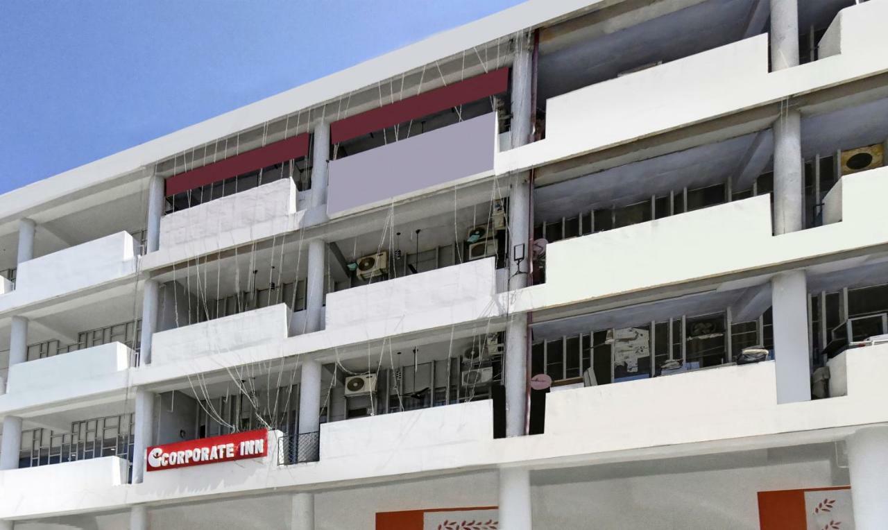 Treebo Trend Corporate Inn Chandīgarh Buitenkant foto